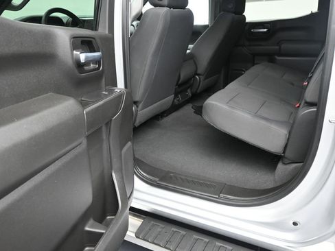 Used 2021 Chevrolet Silverado 1500 Custom w/ Safety Confidence Package RWD image 14