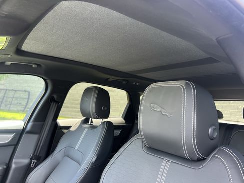 Certified 2026 Jaguar F-PACE R-Dynamic S AWD/4WD image 17