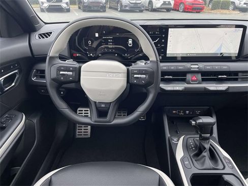New 2025 Kia K4 GT-Line Turbo image 2