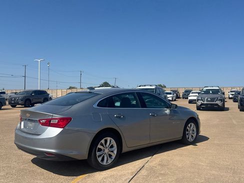 Used 2025 Chevrolet Malibu LT FWD image 22