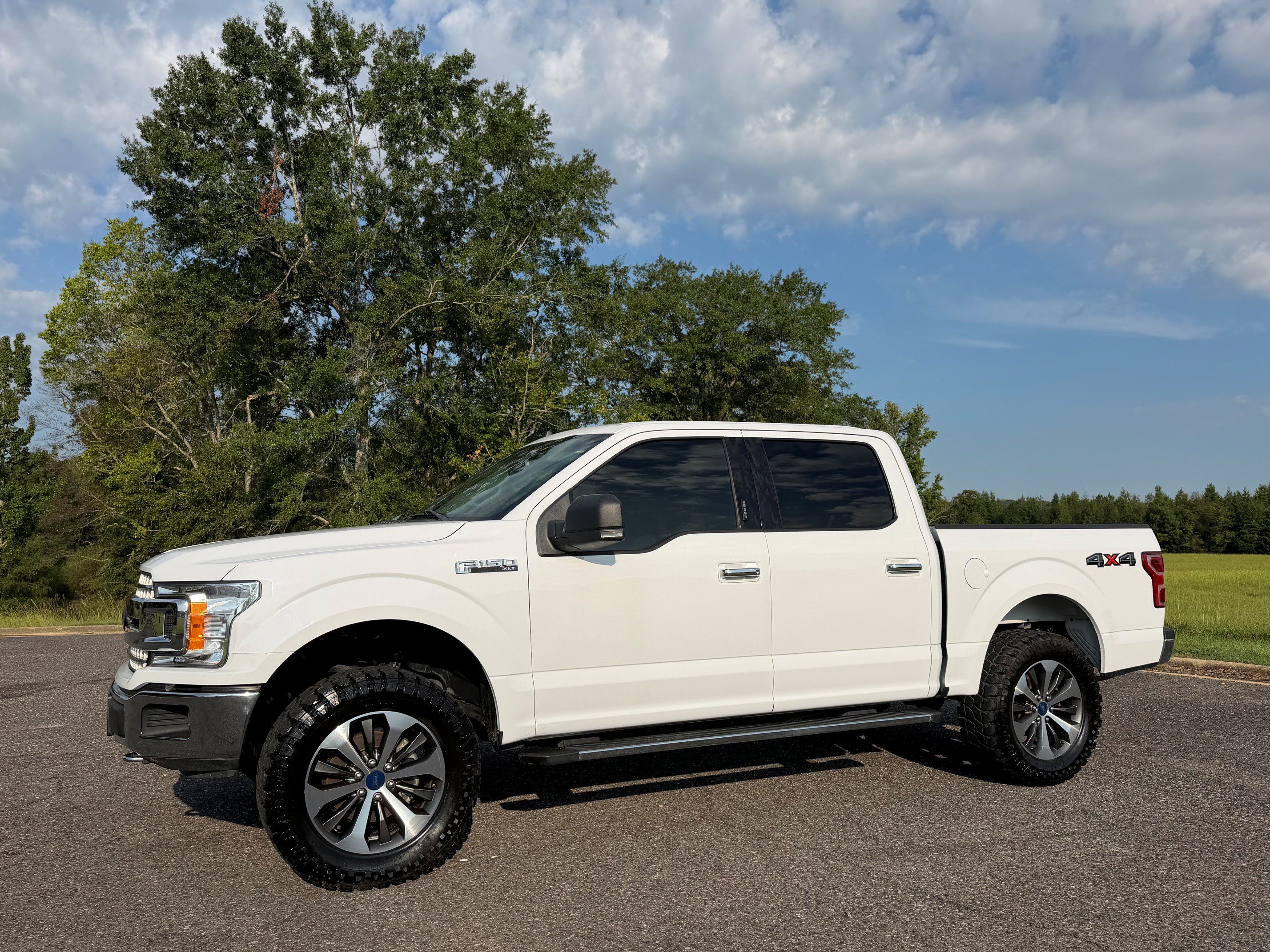Used 2020 Ford F150 XLT w/ Equipment Group 302A Luxury AWD/4WD image 1