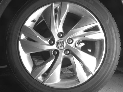 Used 2025 Buick Encore GX Preferred FWD image 14