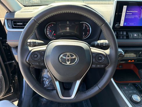 Used 2024 Toyota RAV4 Adventure image 13