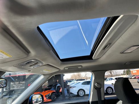 Used 2021 Kia Soul GT-Line FWD image 9