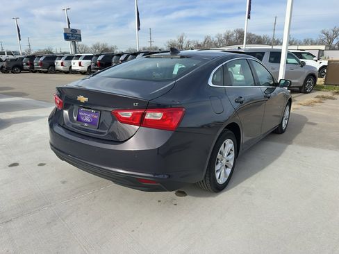 Used 2025 Chevrolet Malibu LT image 5