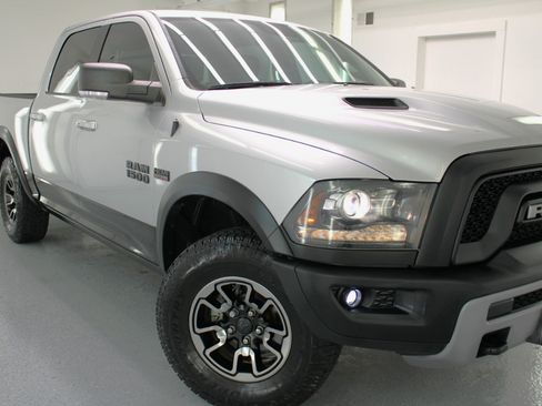 Used 2017 RAM 1500 Rebel w/ Luxury Group image 15