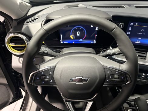 New 2026 Chevrolet Trax ACTIV image 9