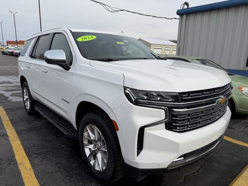 Used 2024 Chevrolet Tahoe Premier w/ Max Trailering Package image 2