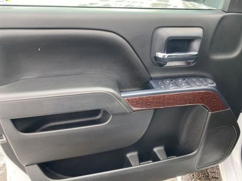 Used 2014 GMC Sierra 1500 SLE w/ SLE Value Package image 16