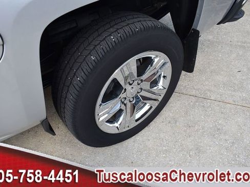 Used 2018 Chevrolet Silverado 1500 Custom w/ Custom Value Package RWD image 13