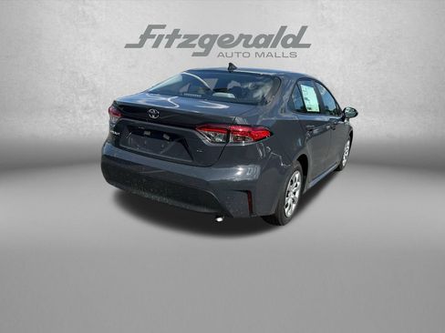 Used 2026 Toyota Corolla LE FWD image 8