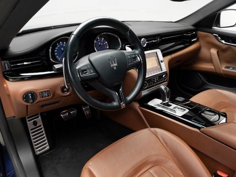 Used 2015 Maserati Quattroporte S Q4 AWD/4WD image 12
