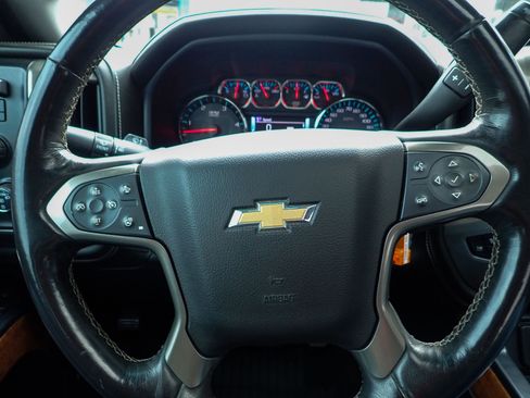 Used 2017 Chevrolet Silverado 3500 High Country w/ Duramax Plus Package image 12