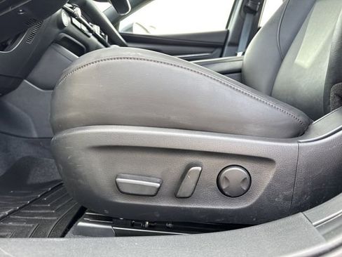 Used 2022 MAZDA MAZDA3 s image 10