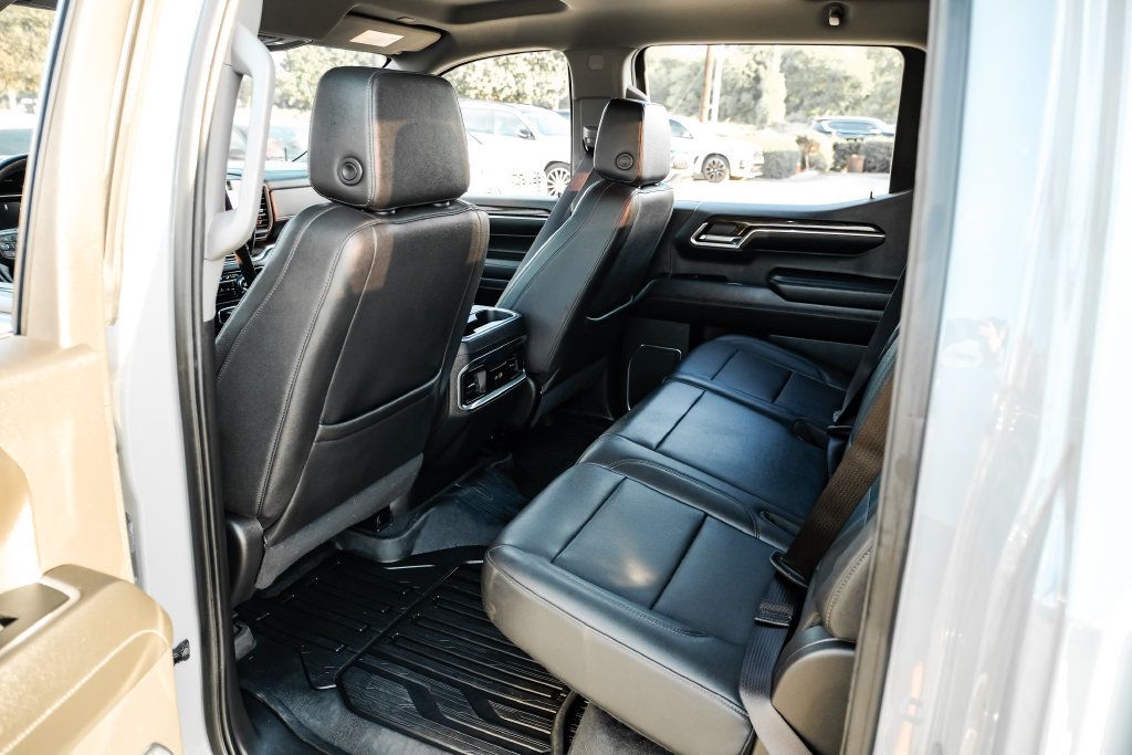 Used 2024 GMC Sierra 1500 Elevation w/ Elevation Premium Package AWD/4WD image 35