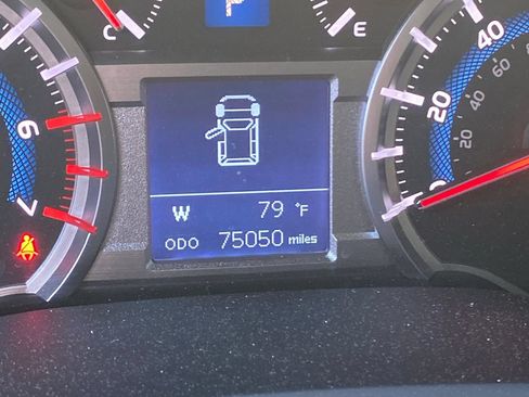 Used 2019 Toyota 4Runner TRD Pro AWD/4WD image 9