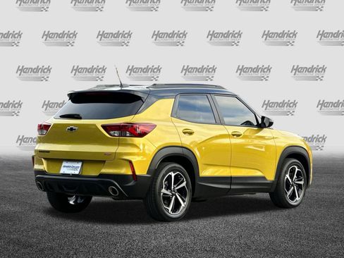 Used 2023 Chevrolet TrailBlazer RS w/ Sun and Liftgate Package image 5