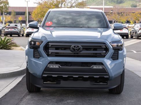 New 2026 Toyota Tacoma SR5 image 2