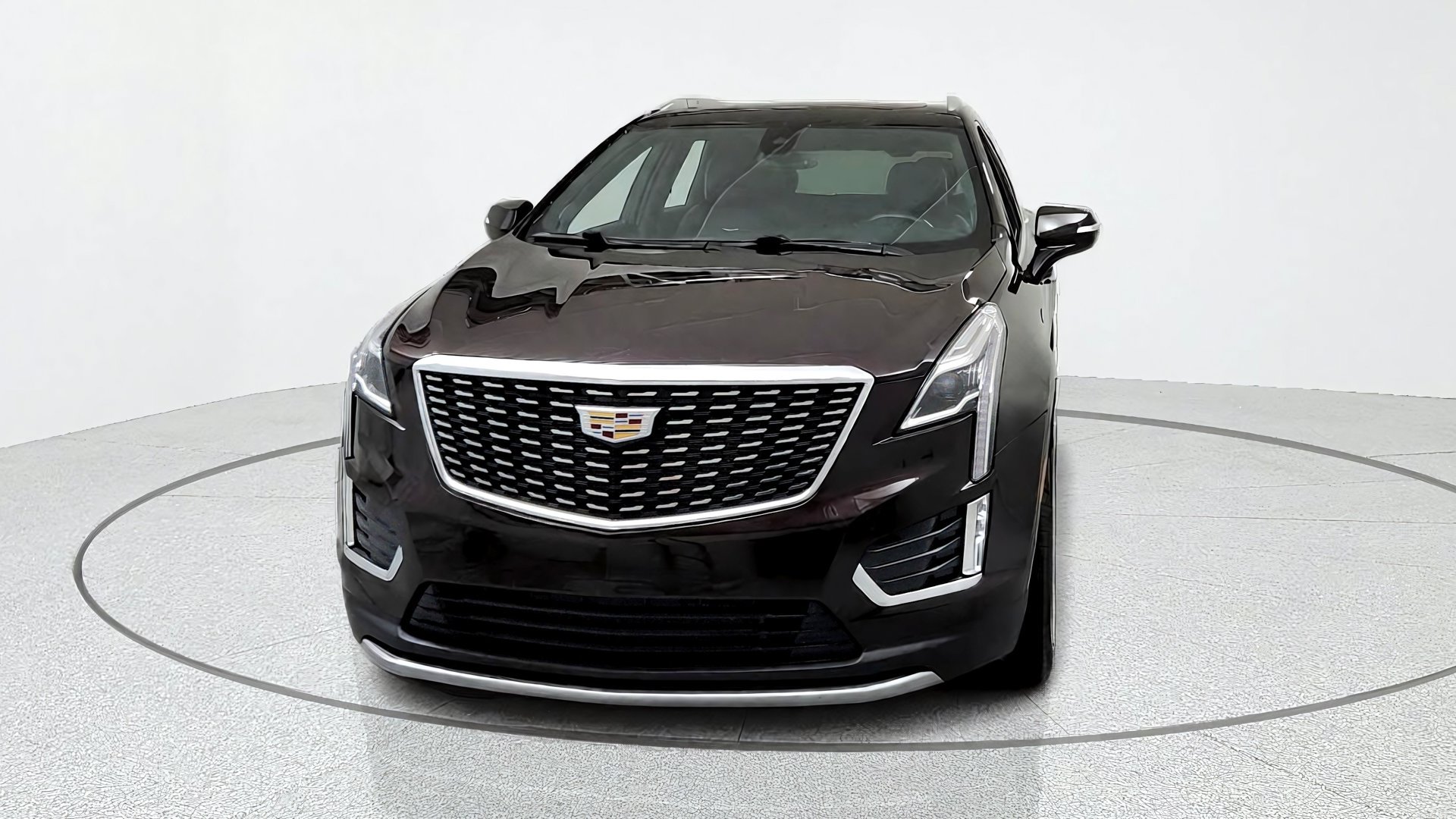 Used 2020 Cadillac XT5 Premium Luxury w/ LPO, Floor Liner Package FWD image 8