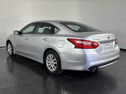 Used 2017 Nissan Altima 2.5 S w/ Power Driver Seat Package image 8