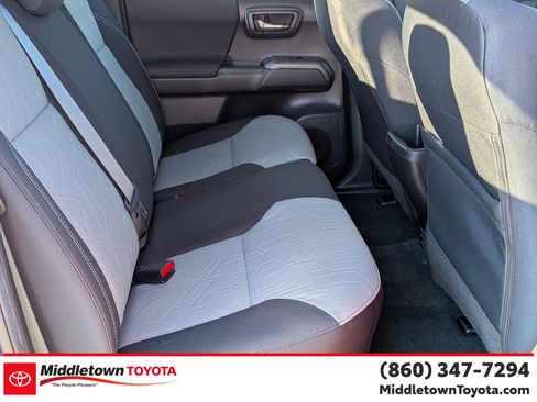 Certified 2022 Toyota Tacoma TRD Sport image 31