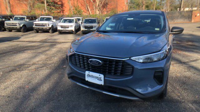 Used 2025 Ford Escape Active FWD image 6