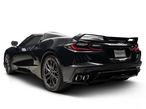 Used 2023 Chevrolet Corvette Stingray Premium Conv w/ Z51 Performance Package RWD image 11