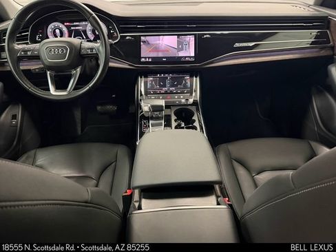 Used 2023 Audi Q8 Premium AWD/4WD image 18