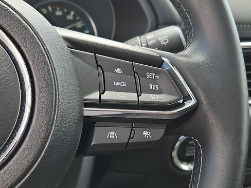 Used 2025 MAZDA CX-5 Signature AWD/4WD image 22