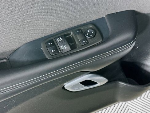 Used 2022 Dodge Challenger GT image 24