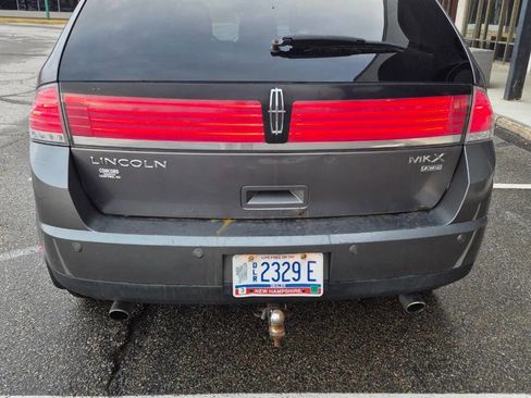 Used 2010 Lincoln MKX AWD image 4