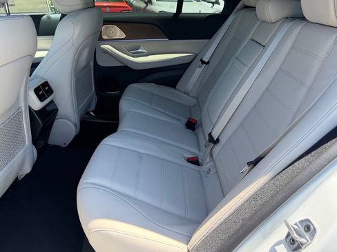 New 2026 Mercedes-Benz GLE 580 4MATIC image 31