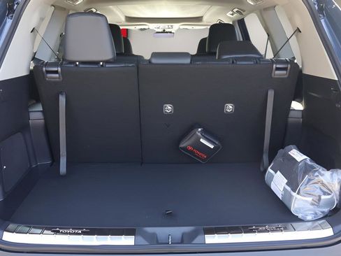 New 2026 Toyota Grand Highlander AWD image 17