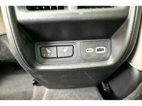 Certified 2023 Cadillac XT4 Luxury w/ Cold Weather Package image 12