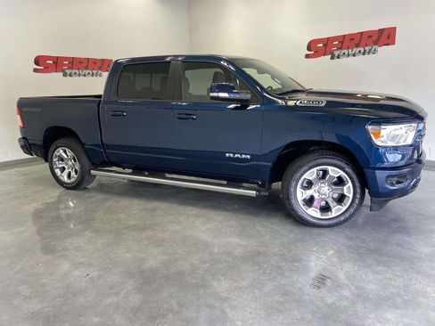 Used 2022 RAM 1500 Big Horn AWD/4WD image 2