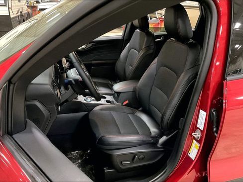 New 2026 Ford Escape ST-Line w/ Tech Pack #1 image 9