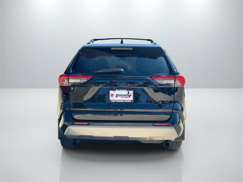 Certified 2024 Toyota RAV4 SE image 6