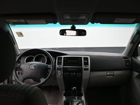 Used 2007 Toyota 4Runner SR5 image 27