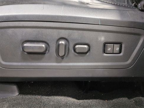 Used 2017 Lincoln Navigator L Select image 17