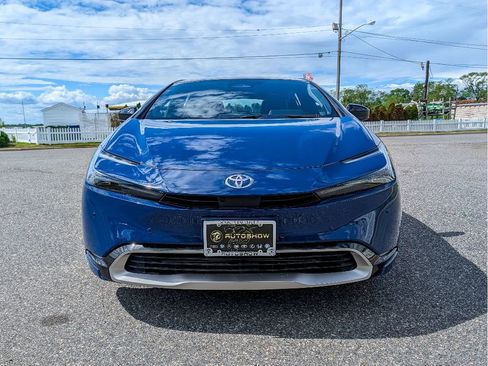 Used 2026 Toyota Prius Plug-In Hybrid w/ Limited Premium Package FWD image 2
