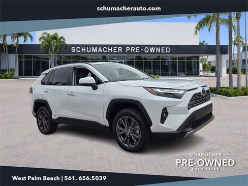 Used 2024 Toyota RAV4 Limited image 1