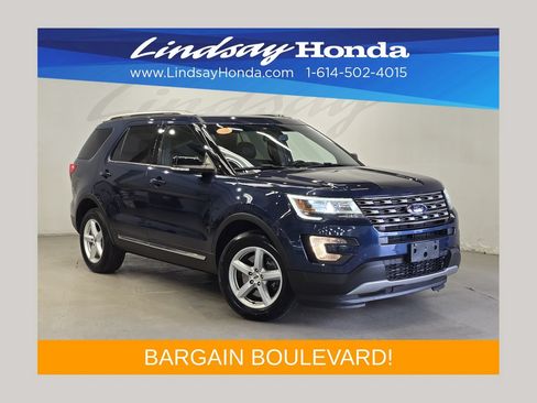 Used 2016 Ford Explorer XLT w/ Equipment Group 202A AWD/4WD image 1