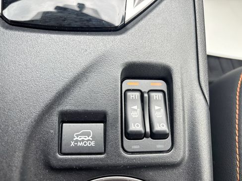 Certified 2023 Subaru Crosstrek 2.5i Limited AWD/4WD image 17