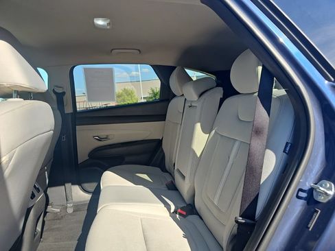 Used 2025 Hyundai Tucson SEL FWD image 14