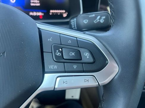 Used 2025 Volkswagen Jetta Sport FWD image 8