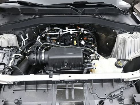 Used 2021 Ford Explorer XLT image 35