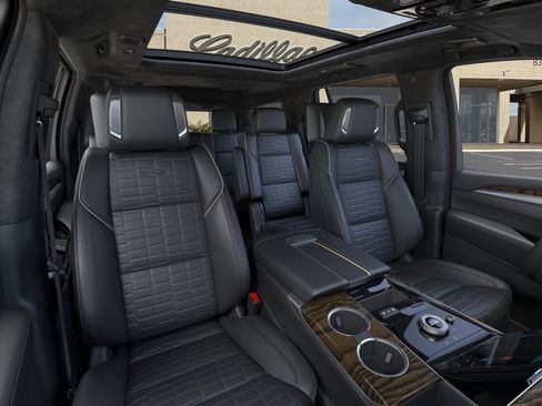 New 2026 Cadillac Escalade Platinum Luxury AWD/4WD image 16