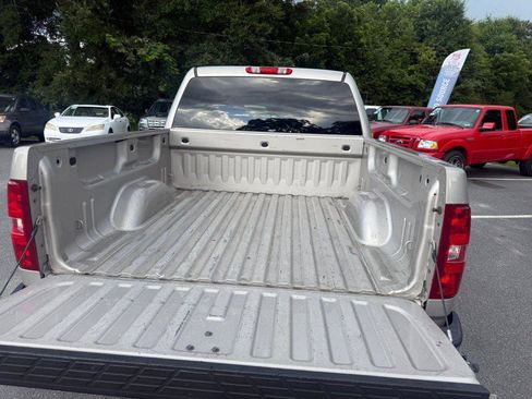 Used 2009 Chevrolet Silverado 1500 LT w/ All Star Package RWD image 8