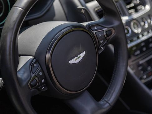 Used 2021 Aston Martin DB11 Volante RWD image 48