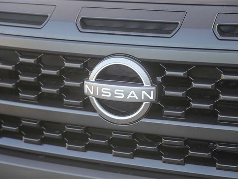 New 2026 Nissan Frontier S image 5